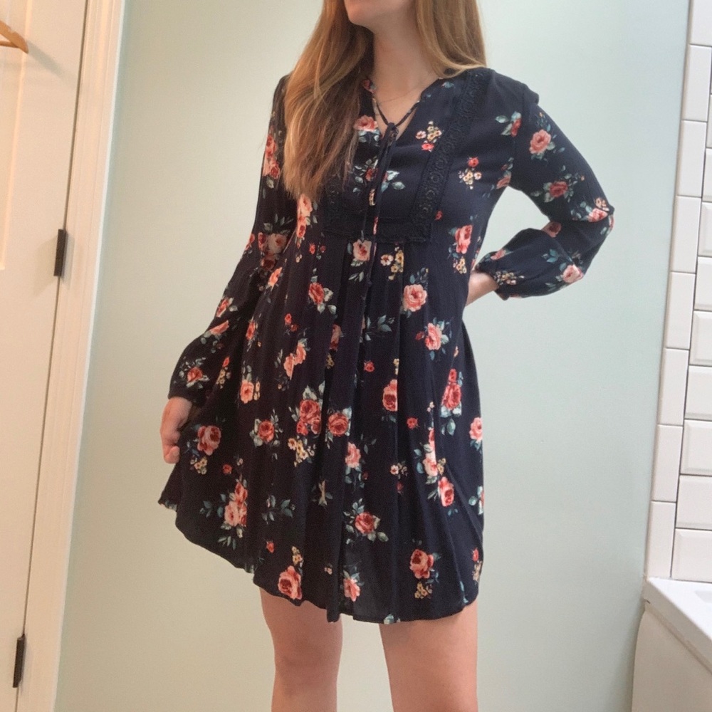 Staccato navy blue floral tunic dress